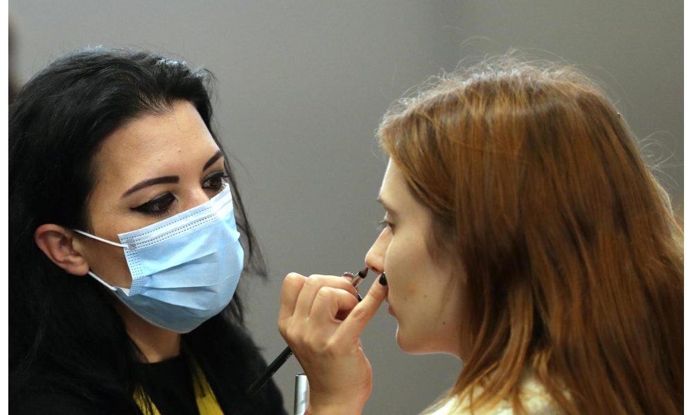 Fase 3: Coop, dopo la spesa bunker, meno farina e più makeup