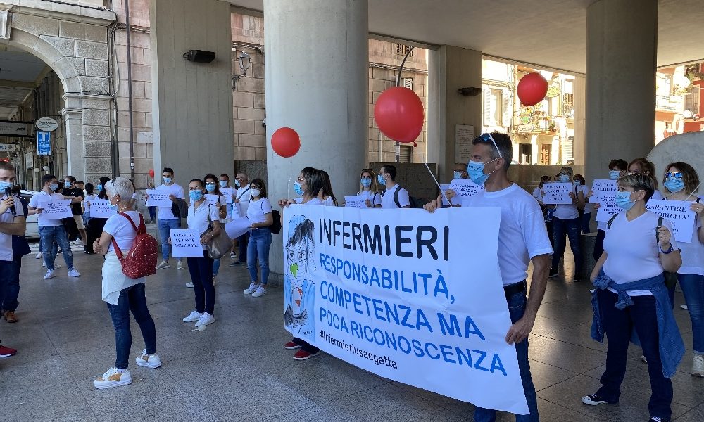 Fase 3: flash mob infermieri Cagliari