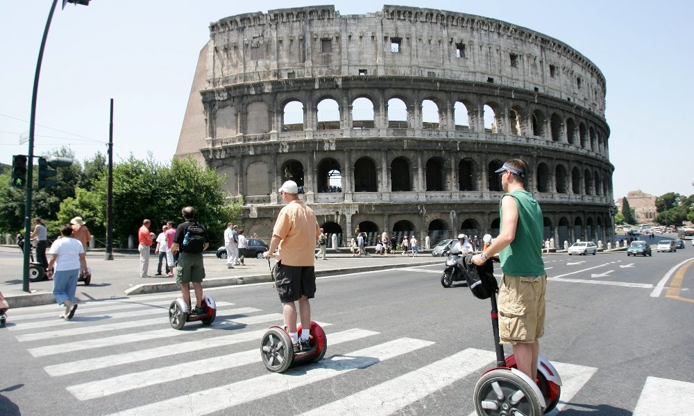 Federalberghi, a giugno presenze in calo dell’80%
