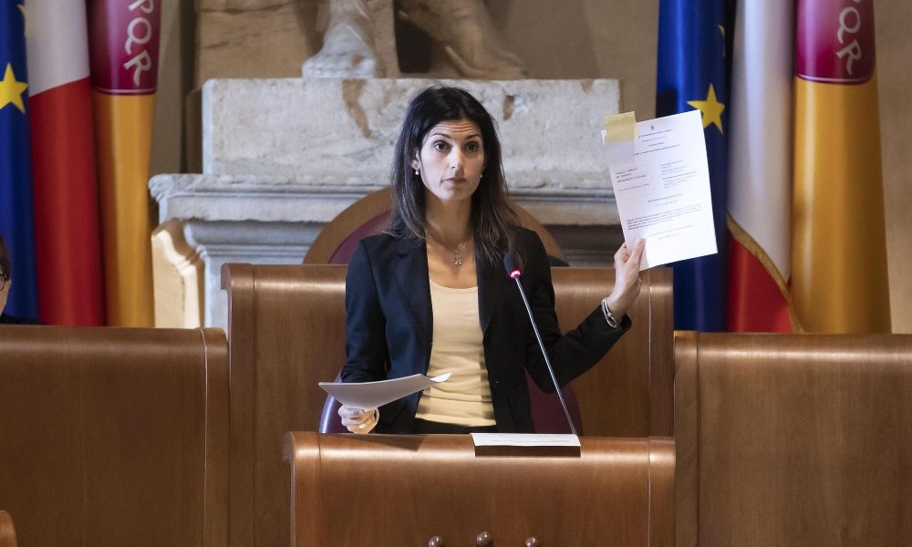 Feltri a giudizio per ‘Patata Bollente’