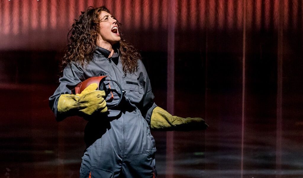 Arriva in teatro il musical del film “Flashdance”. Nell’aprile del 2019 due date al Sociale di Como