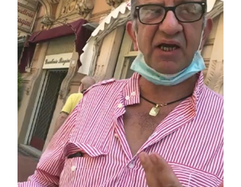 Fondi Lega: prestanome patteggia, 4 anni