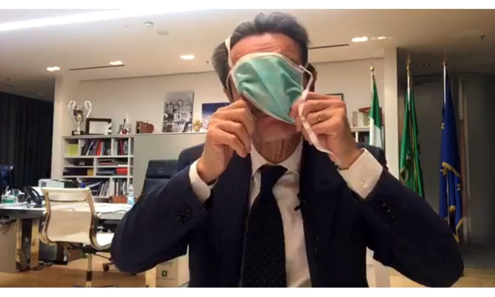 Fontana su Fb, andrò in auto-isolamento