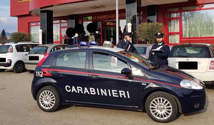 Montano Lucino, rapina al negozio “Scarpe & Scarpe”