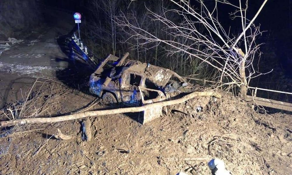 Frana travolge auto val Badia, 1 ferito