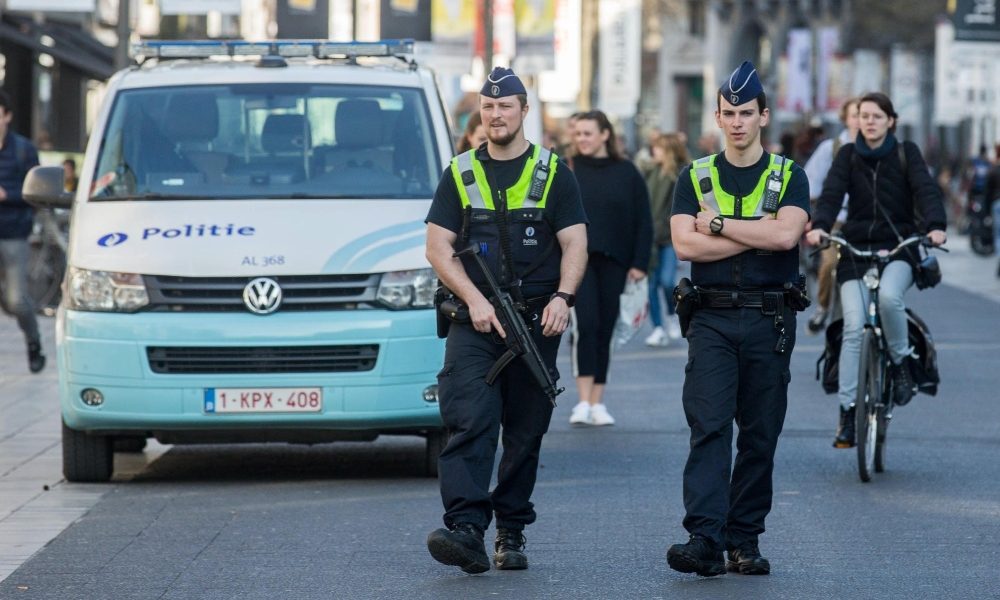 Franci: accoltellati in strada, un morto