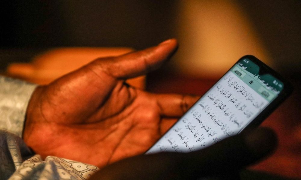 Francia: governo, 231 irregolari radicalizzati da espellere