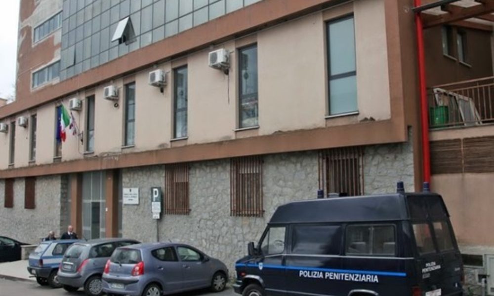 Furto provette Dna sardi,una assoluzione