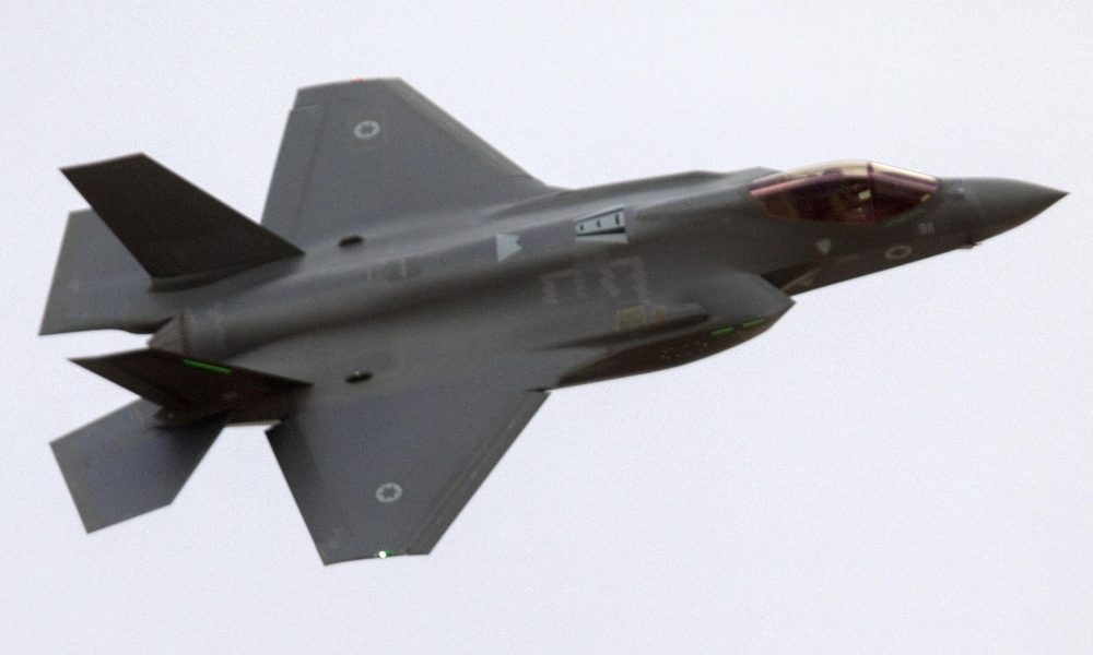 Gaza: aviazione colpisce obiettivi Hamas