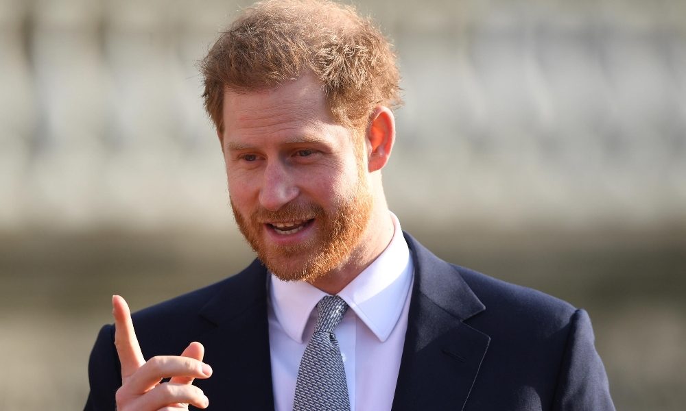 Gb: Harry torna in patria dal Canada