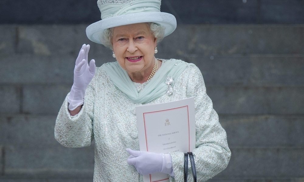 Gb: Regina Elisabetta parlerà in tv