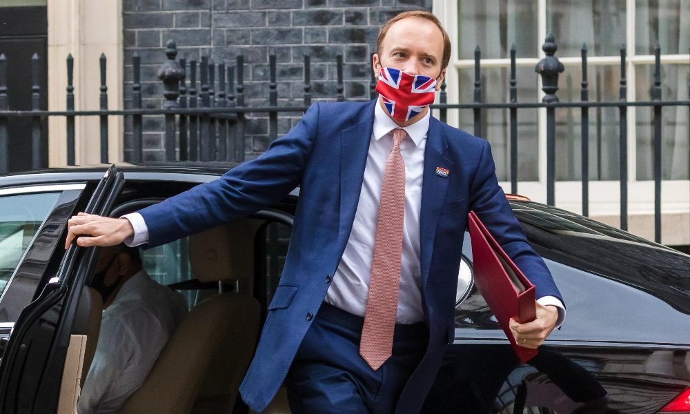 Gb: dopo lo scandalo si dimette ministro Hancock