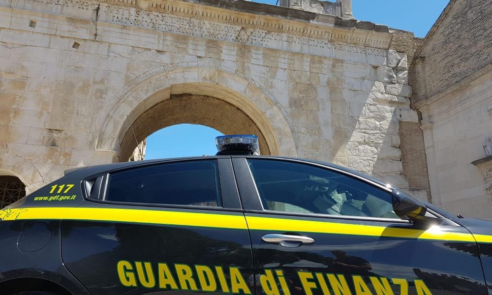Gdf: controlli su società porto Trieste