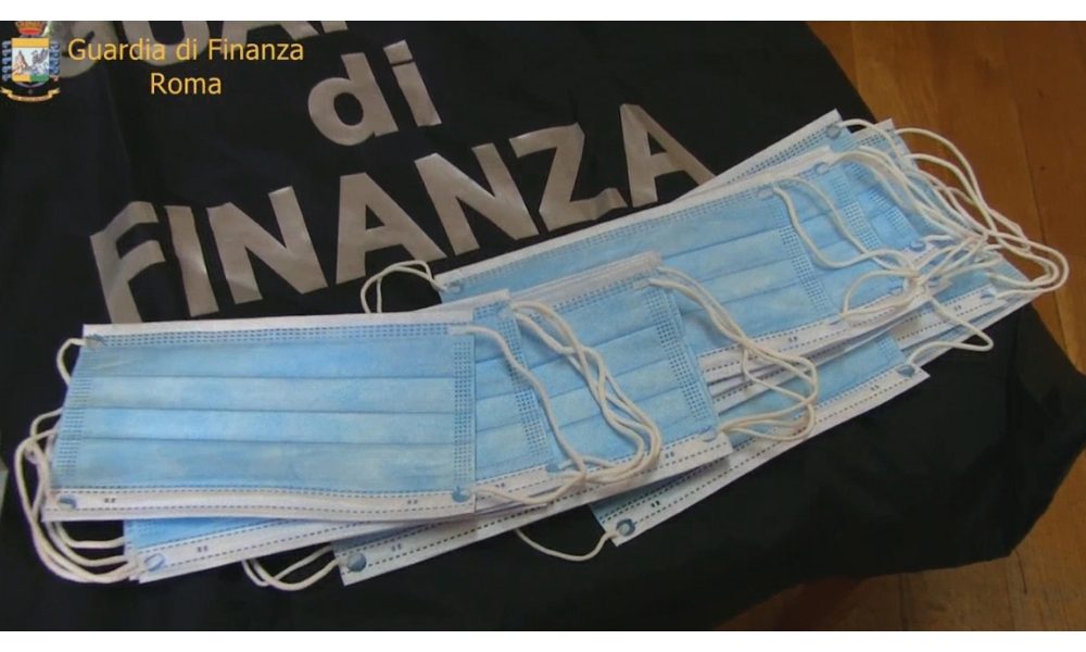 Gdf sequestra 1,6 Mln di mascherine