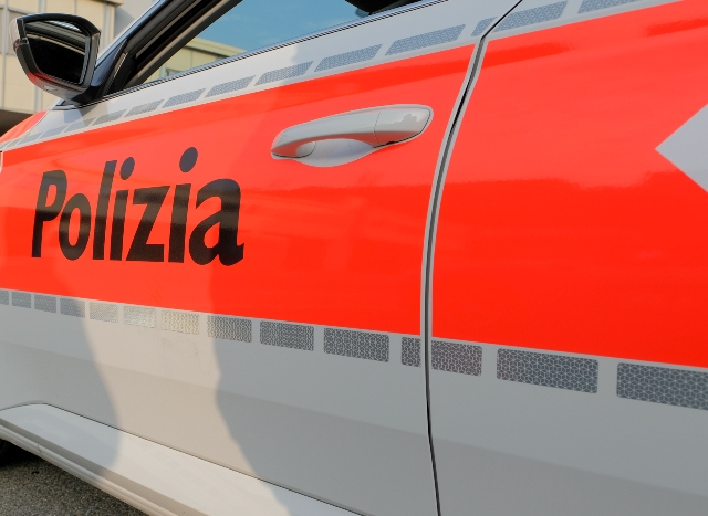 L’ombra del terrorismo sull’accoltellamento alla Manor di Lugano, ferite due donne