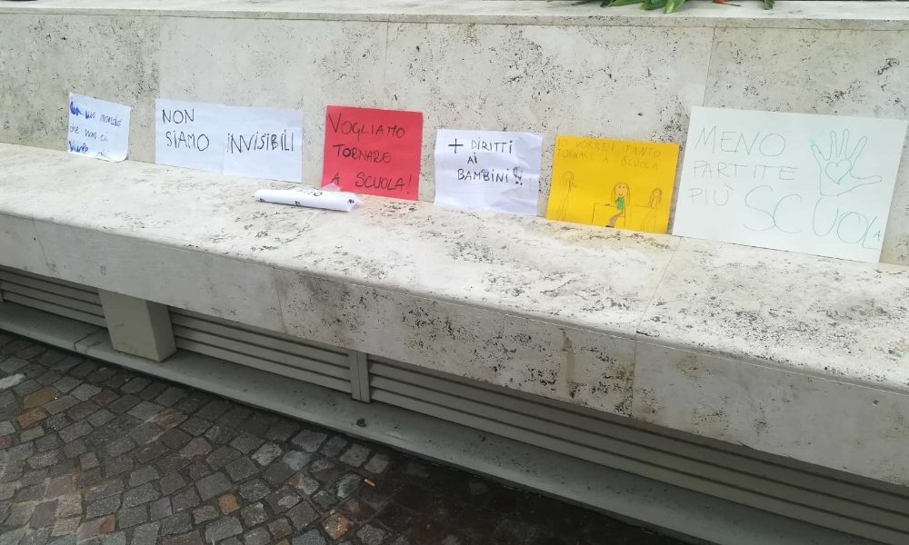 Genitori Spezia, riaprite le scuole