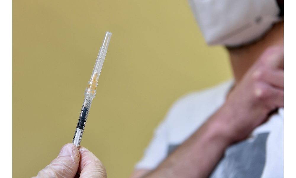 Genova, riprese vaccinazioni al S.Martino