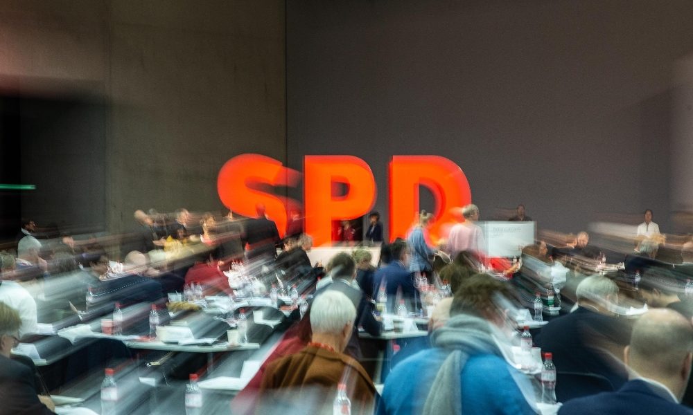 Germania: Forsa, Spd crolla all’11%