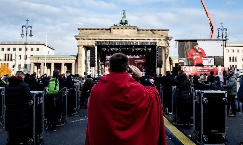 Germania: Scholz,aumentare tasse sui redditi alti dopo crisi