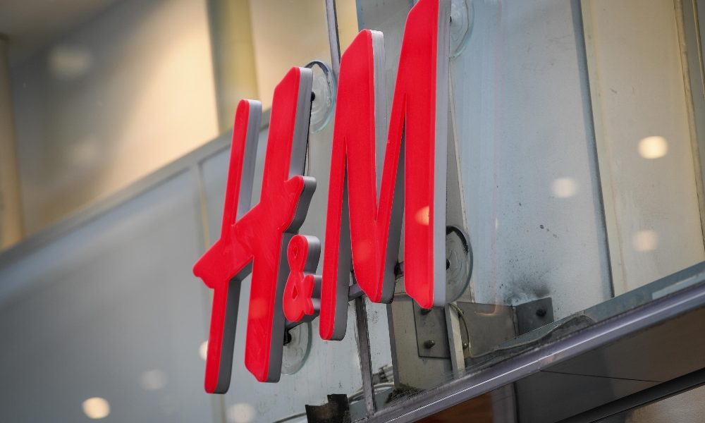 Germania: ‘spiò dipendenti’, H&M deve pagare 35 mln