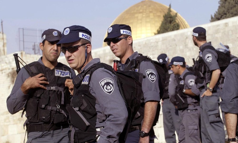 ++ Gerusalemme: attacco presso Spianata, ucciso attentatore ++