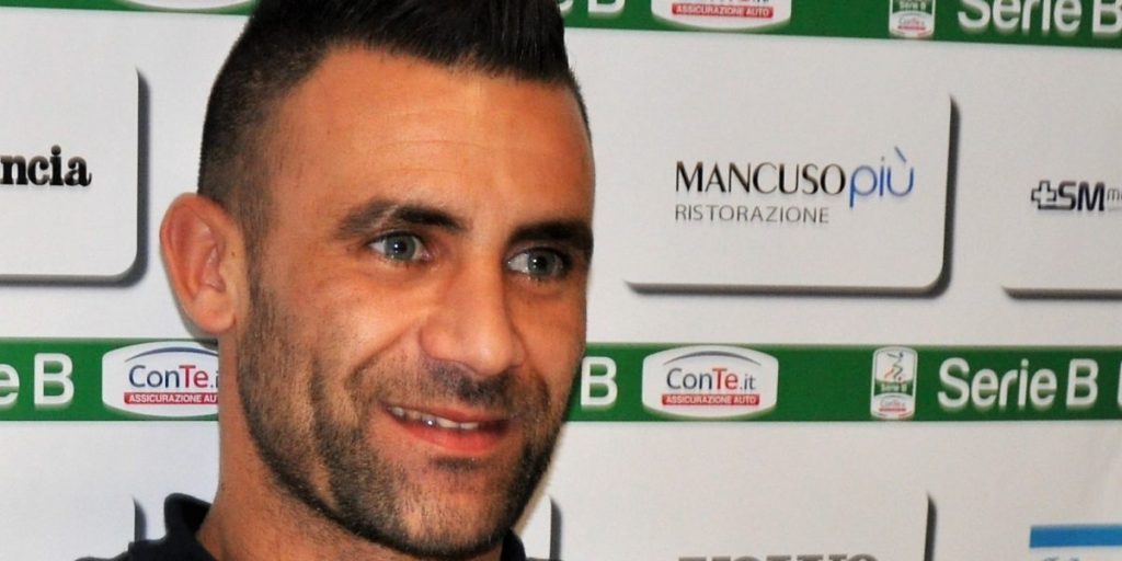 I destini incrociati del Como di B. Ghezzal verso l’Isola dei Famosi, Scuffet in Turchia, Barella la star