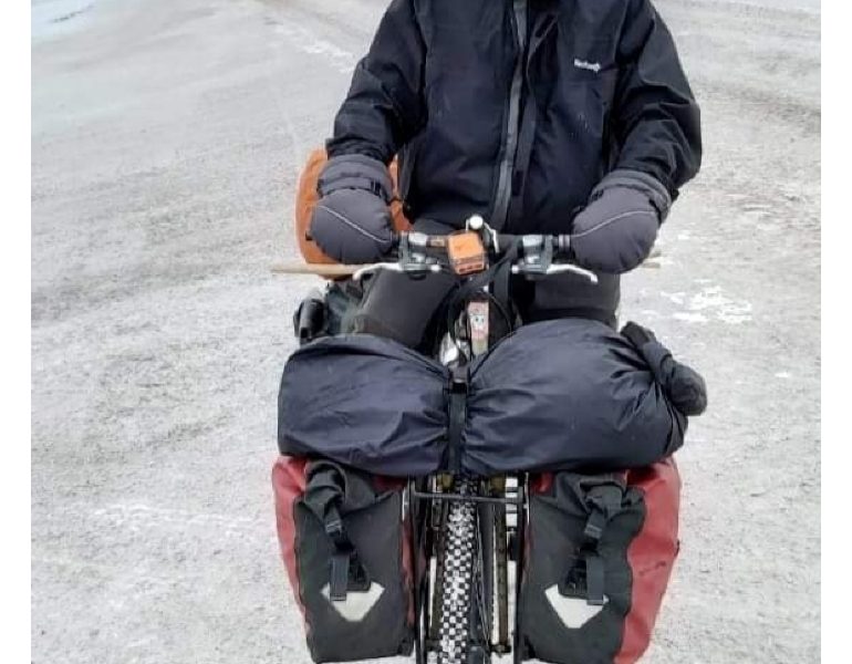 Giovane umbro andrà in bici su strada più a nord del mondo