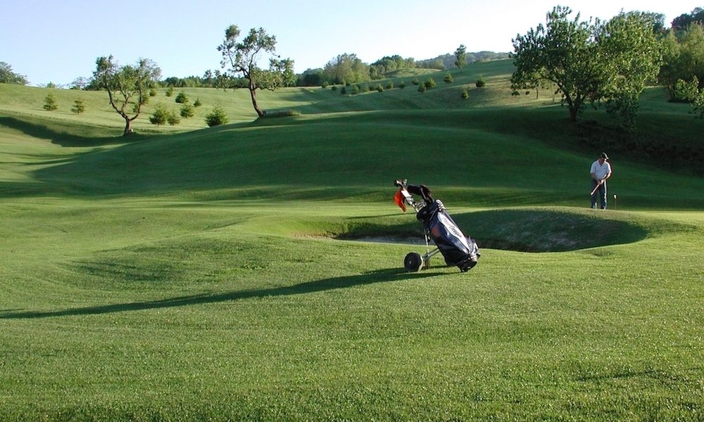 Golf: Galles riapre percorsi mentre l’Inghilterra li chiude