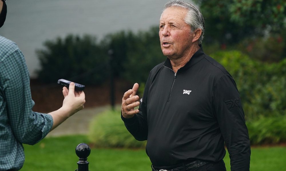 Golf: Trump li premia, bufera su Sorenstam e Player