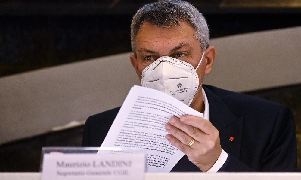 Governo: Landini, convochi subito le parti sociali