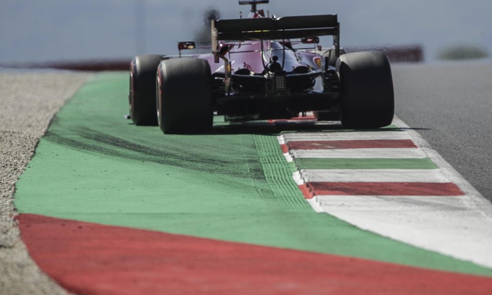 Gp Mugello: pole ad Hamilton, 5/o tempo Leclerc