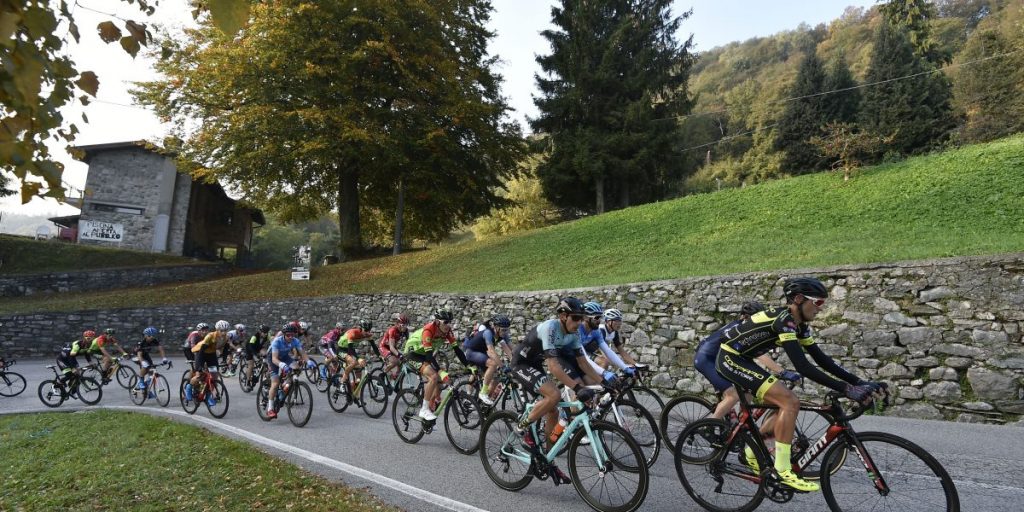 Domenica la Gran Fondo “Il Lombardia”. In corsa 2.500 Amatori