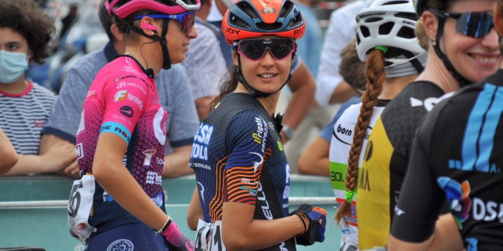 Il Giro Donne arriva in Lombardia: van der Breggen al comando