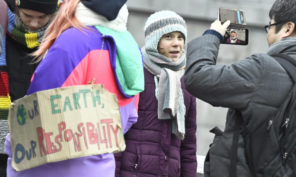 Greta Thunberg, compleanno di protesta