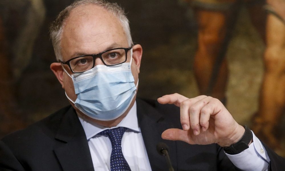Gualtieri, Stato non tollererà i comportamenti violenti