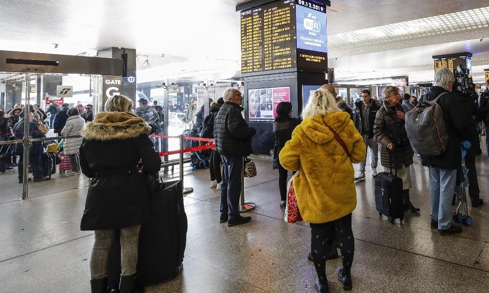 Guasto a Termini, ritardi fino a un’ora