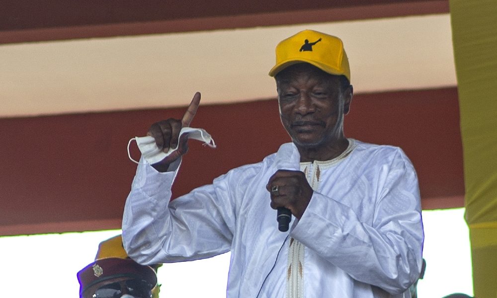Guinea: terzo duello per la presidenza tra Condé e Diallo