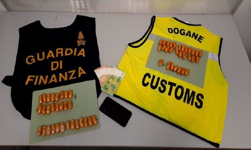 Ha un chilo di eroina nell’intestino, arrestato a Bologna