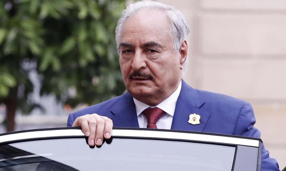 Haftar smentisce l’attacco all’Accademia