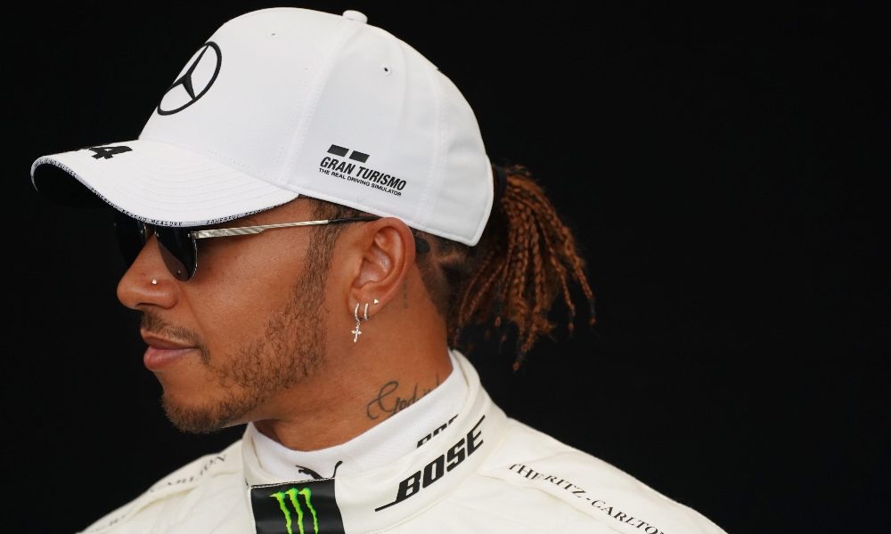 Hamilton “Ecclestone? Parole da ignorante e maleducato”