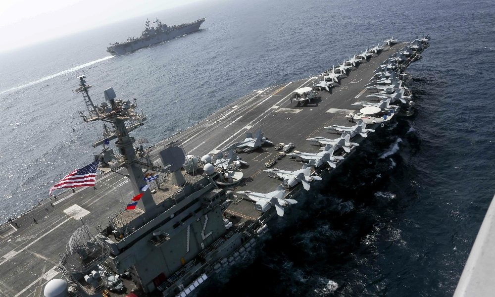 Hong Kong: stop Cina a visite navi Usa
