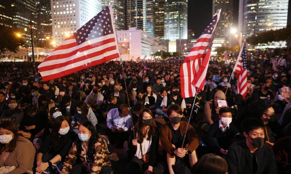 Hong Kong: torna protesta e chiama Trump