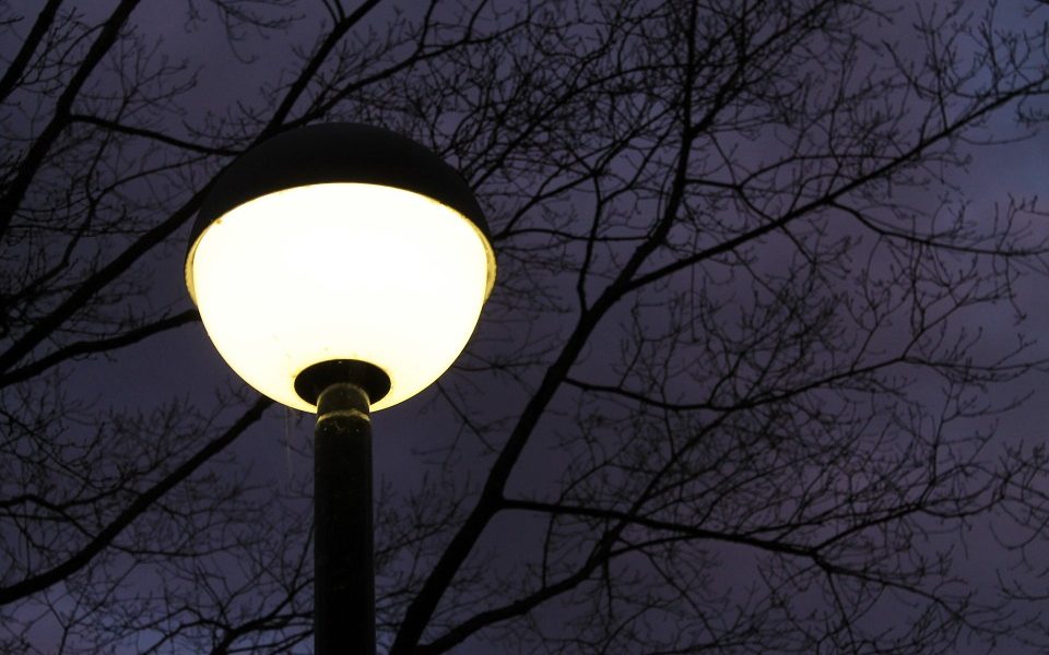 Illuminazione a Como, nuovi interventi in periferia: stanziati 40mila euro