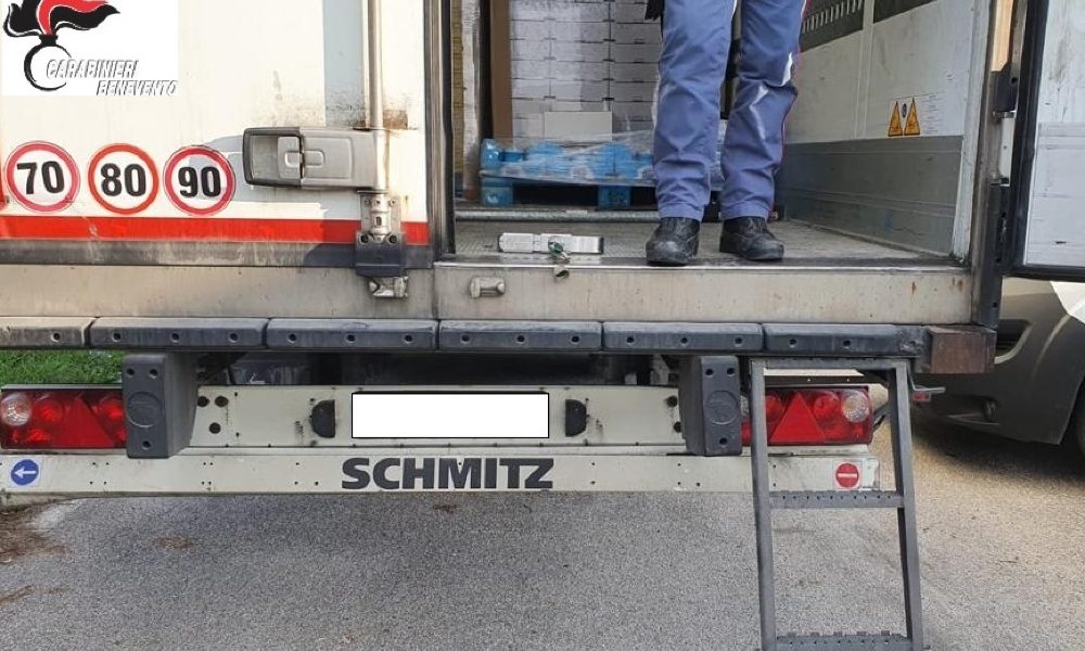 Immigrati a bordo tir, arrestato il conducente