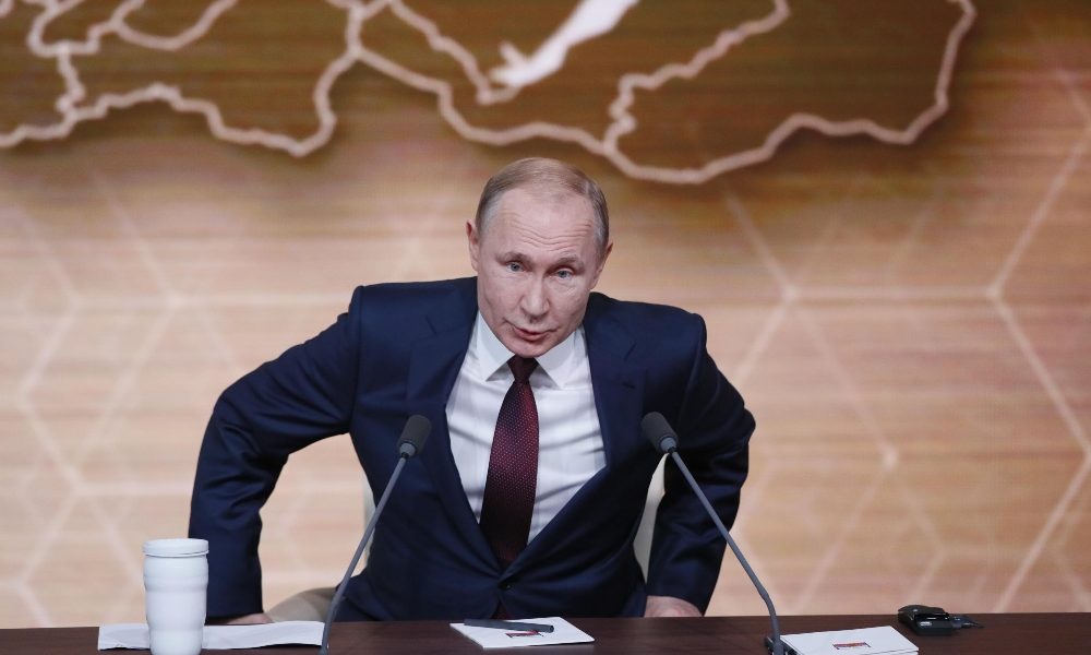 Impeachment: Putin difende Trump