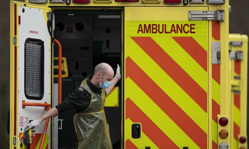 In Gb oltre 550 morti in 24 ore
