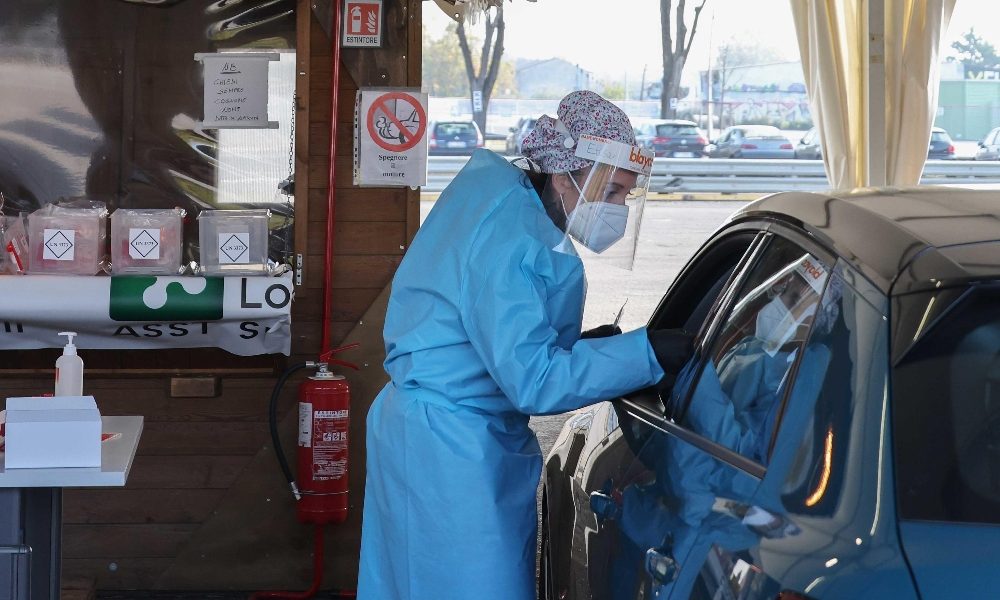 In Lombardia cala rapporto positivi/tamponi, 152 morti
