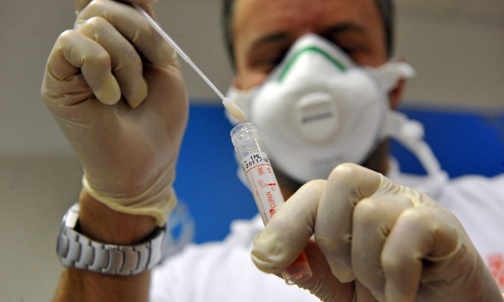 Coronavirus, tampone ai comaschi che rientrano da Spagna, Croazia, Malta e Grecia: le regole da seguire