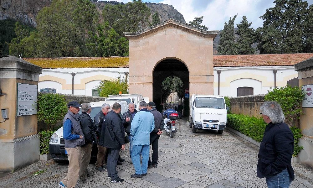 Inchiesta su racket defunti, un arresto