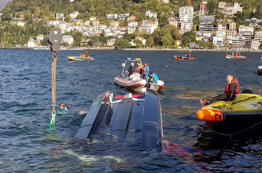 Centomiglia del Lario: dopo la paura per il ribaltamento di Abbate la vittoria va a Francois Pinelli e Caterina Croze